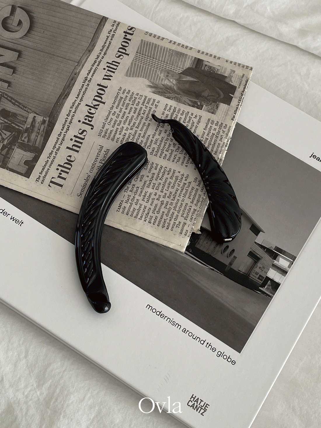 [La france] modern black banana clip