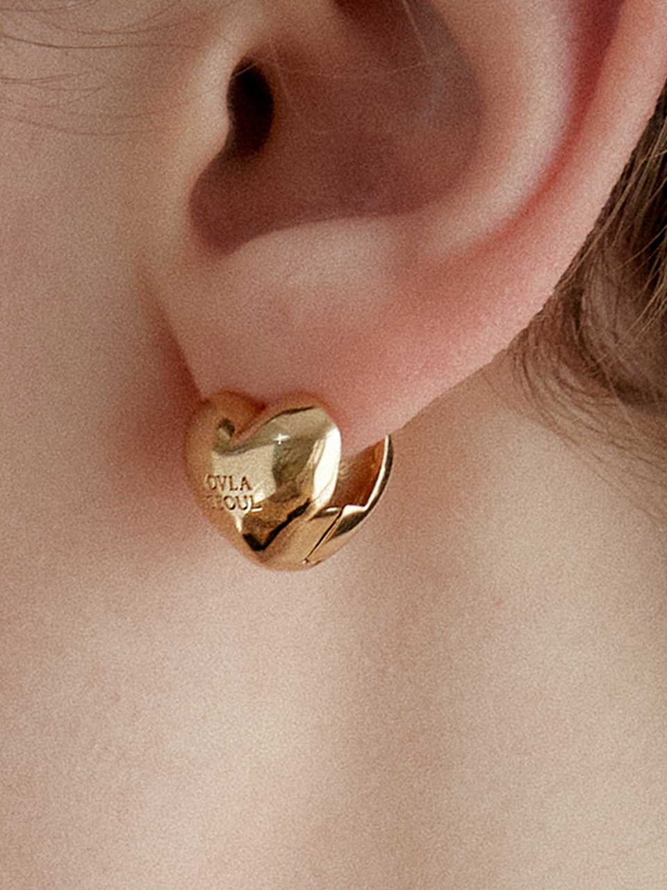 CLASSIC HEART TOUCHABLE EARRING_M