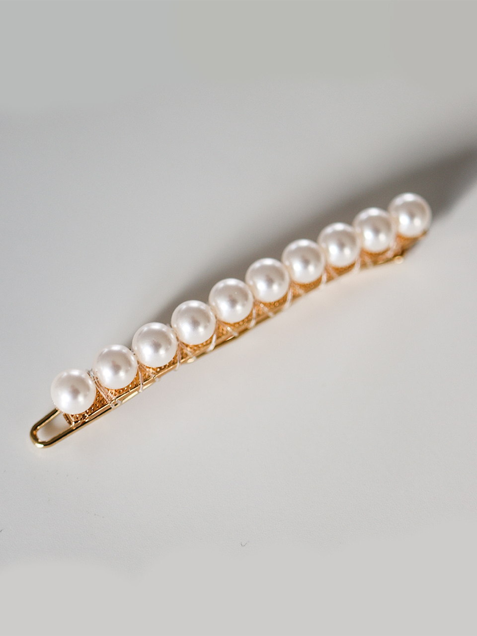 handmade simple mood pearl hair pin (Ivory)