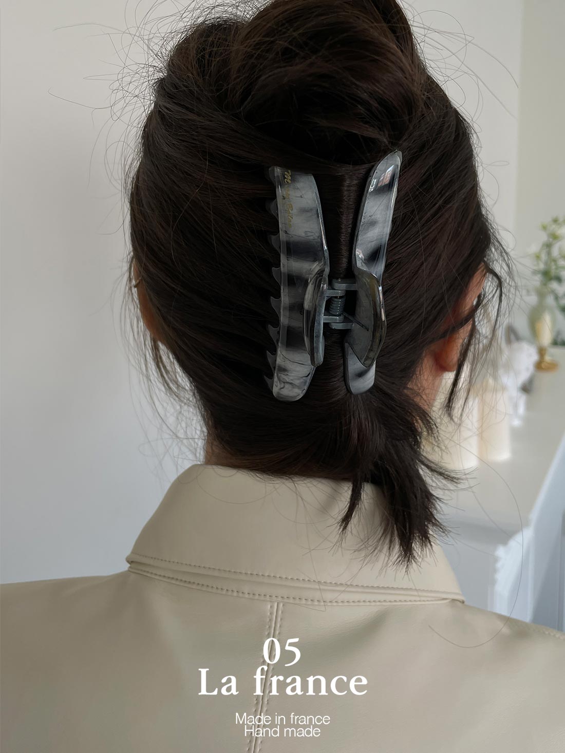 [05 La france] zebra pattern hair clip